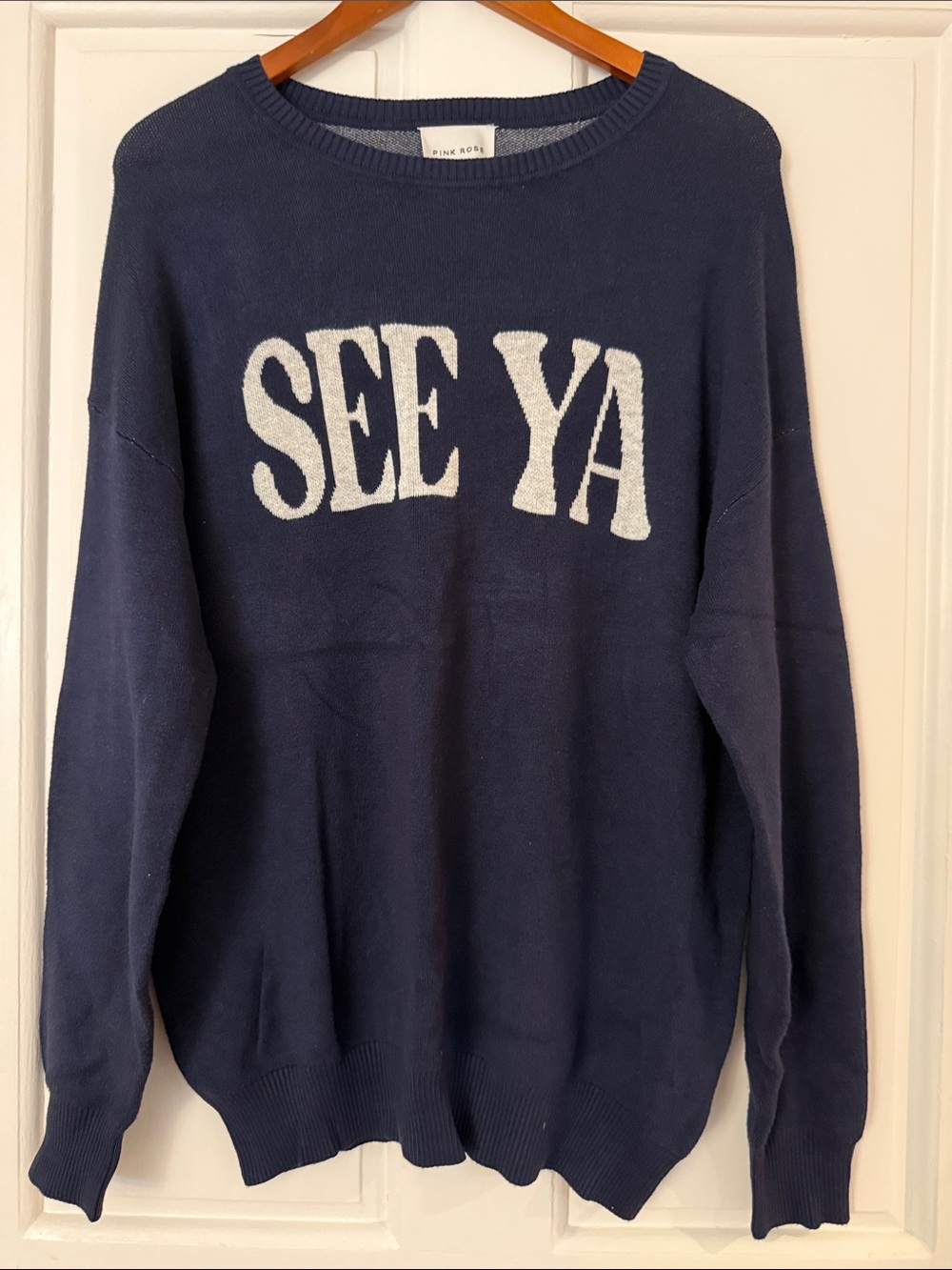 Pink Rose unisex oversized med navy sweater See Ya